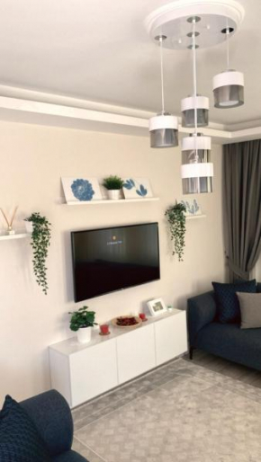 Yeni eşyalı ferah sessiz daire